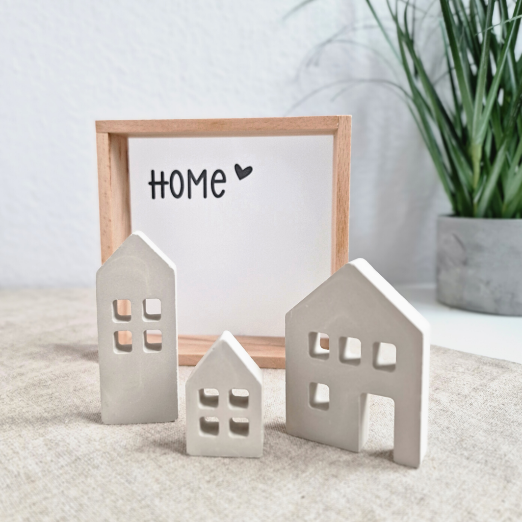 Deko-Häuschen DIY: Holzrahmen und Häuschen